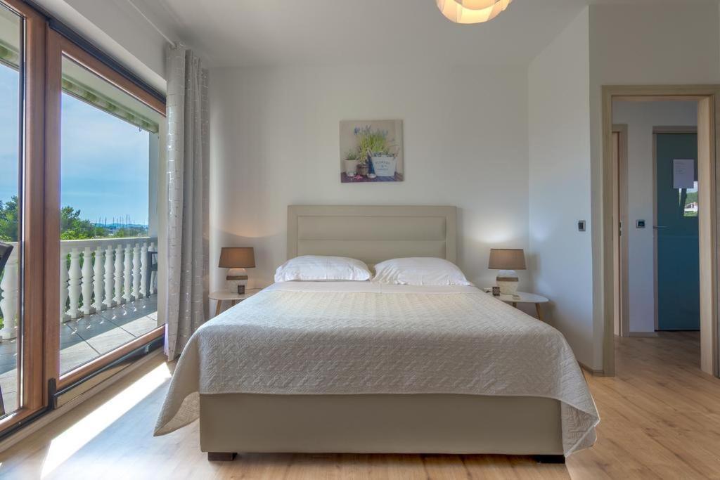 Apartments Emanuela Sukosan Ngoại thất bức ảnh